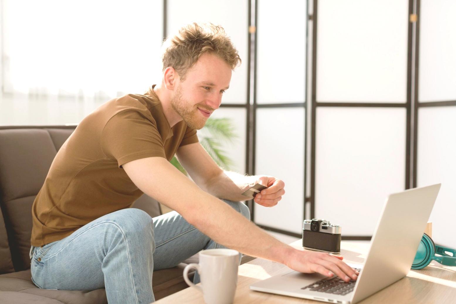 Professional budget planning session with Vietnamese business context